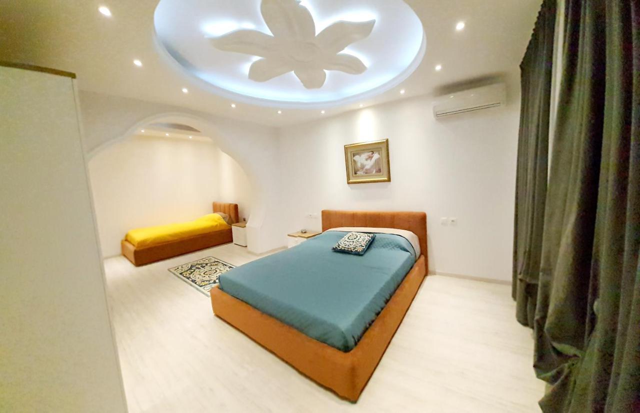 Apartamento Magnolia Luxury Penthouse Berat Exterior foto