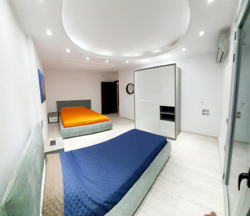 Apartamento Magnolia Luxury Penthouse Berat Exterior foto